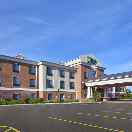 Holiday Inn Express Niles By Ihg Zewnętrze zdjęcie