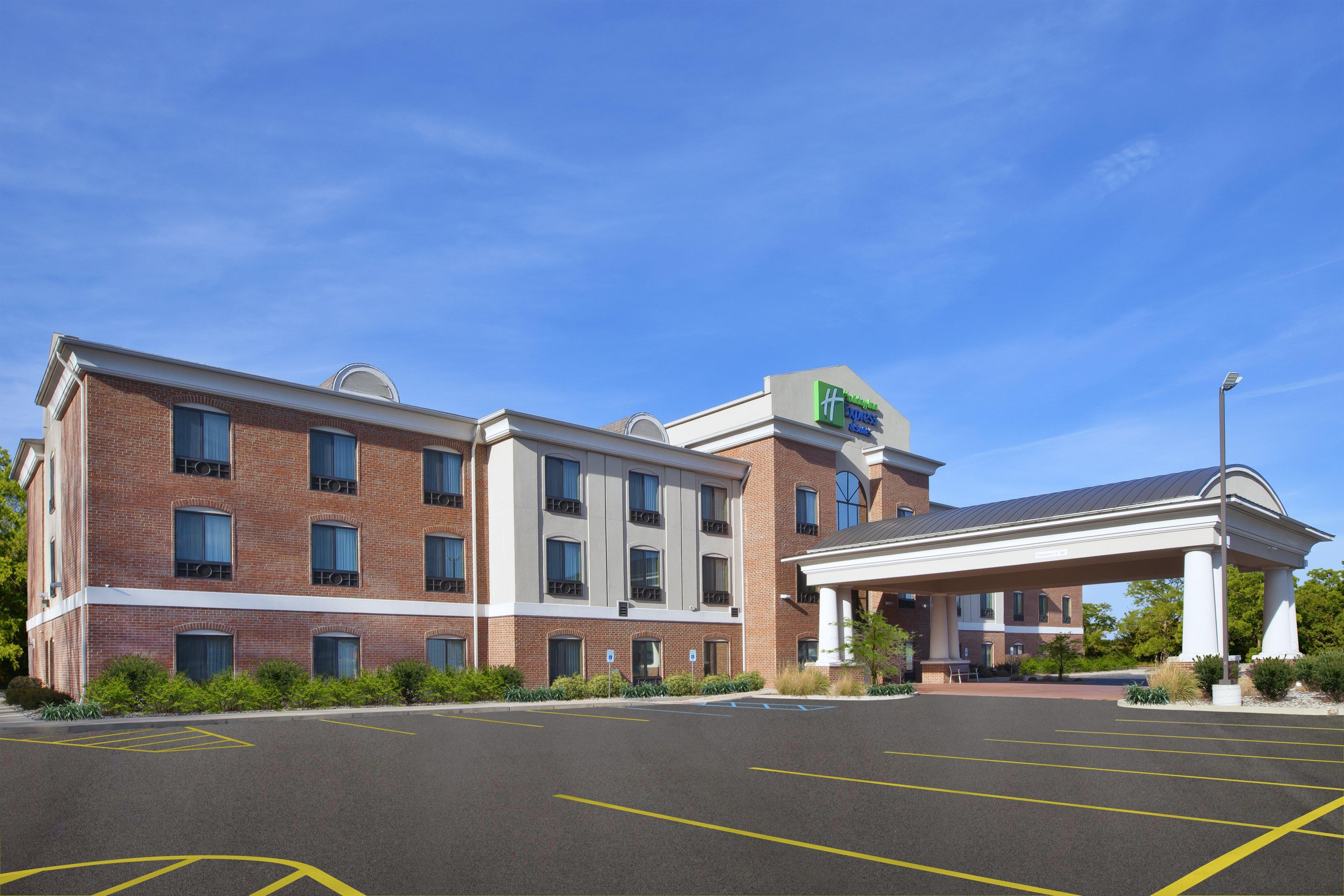 Holiday Inn Express Niles By Ihg Zewnętrze zdjęcie