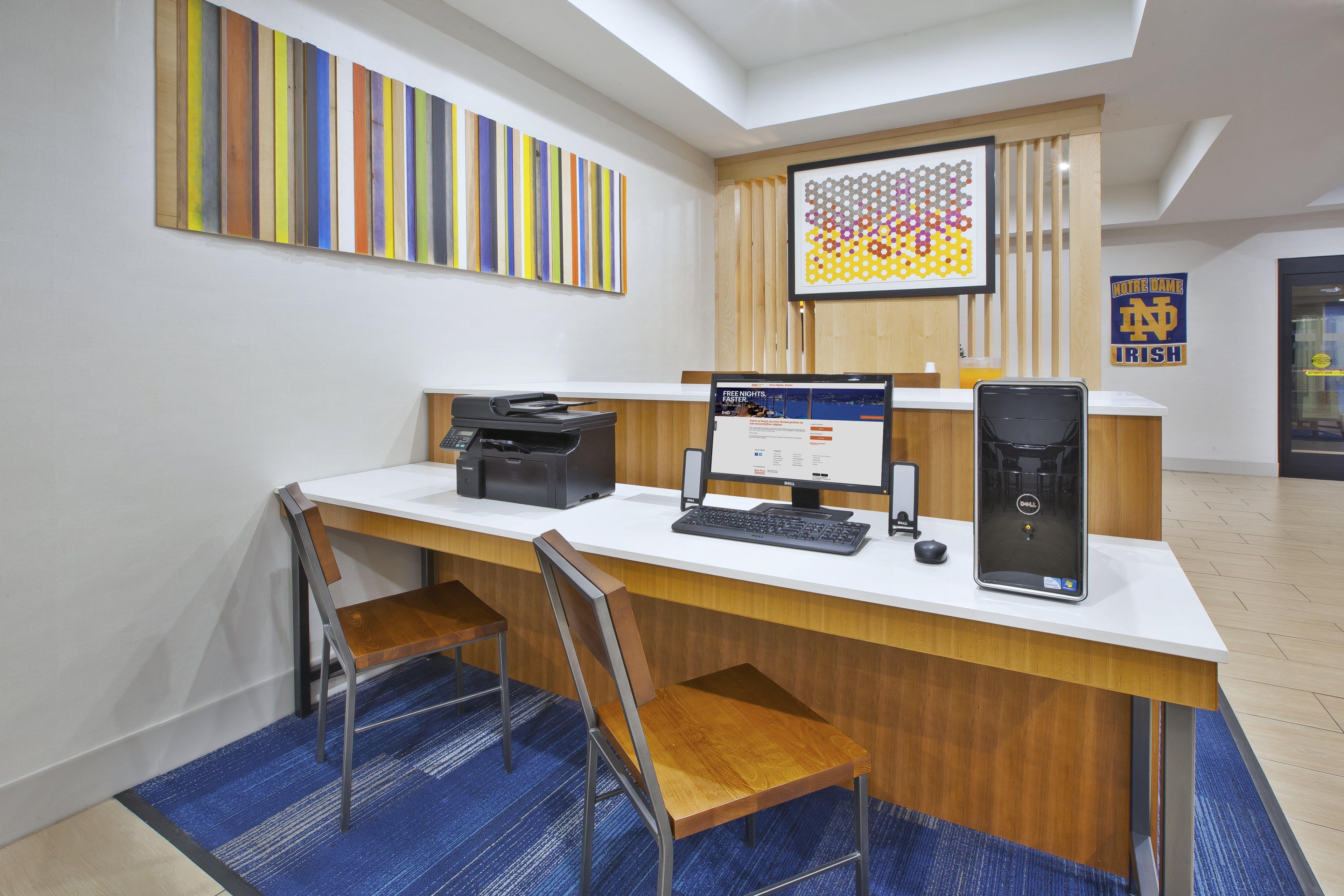 Holiday Inn Express Niles By Ihg Zewnętrze zdjęcie