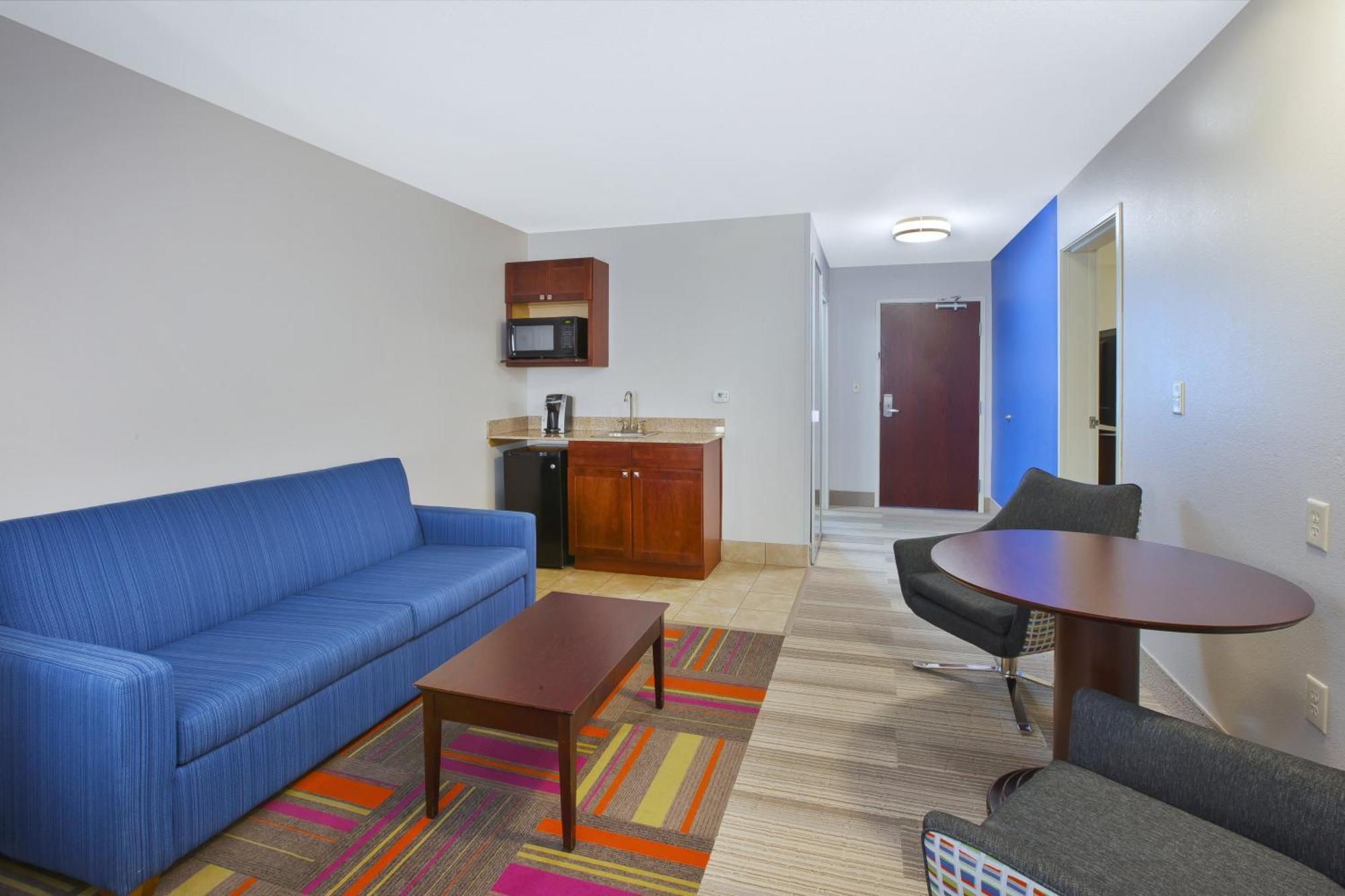 Holiday Inn Express Niles By Ihg Zewnętrze zdjęcie