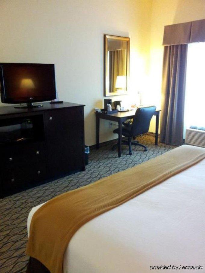 Holiday Inn Express Niles By Ihg Zewnętrze zdjęcie