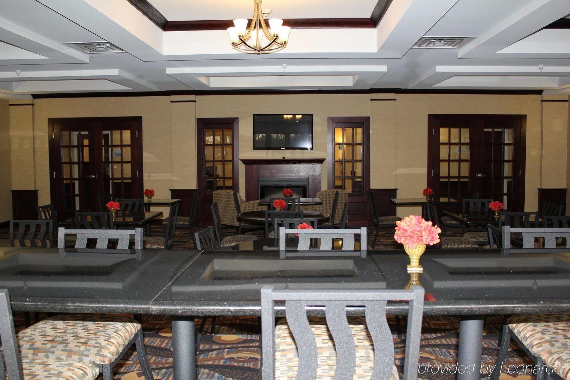 Holiday Inn Express Niles By Ihg Wnętrze zdjęcie