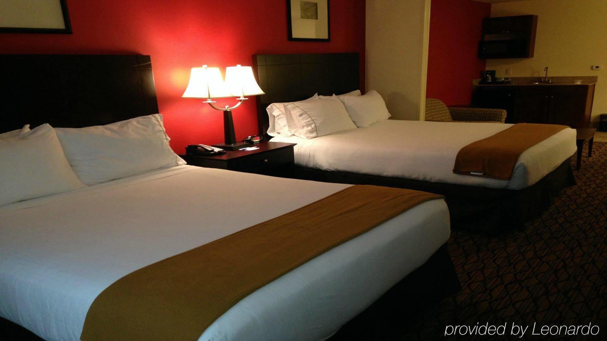 Holiday Inn Express Niles By Ihg Zewnętrze zdjęcie