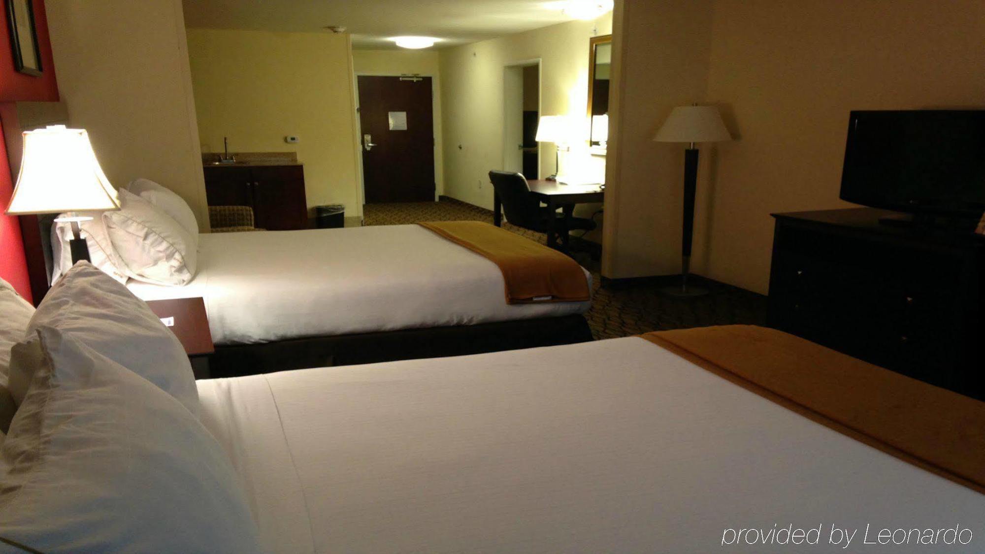 Holiday Inn Express Niles By Ihg Zewnętrze zdjęcie